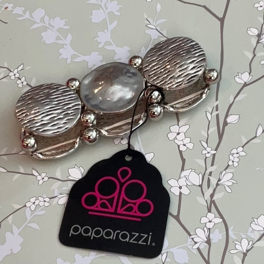 ❄️ Paparazzi | Silver Coin Bracelet with Gray Accent Bohemian Southwestern - Picture 7 of 7